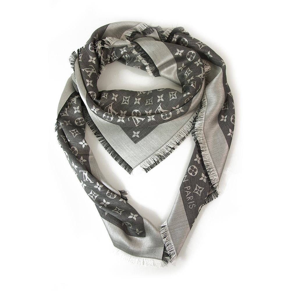 Louis Vuitton monogram black Tone on tone shawl weaved jacquard silk M71329  Wool ref.230478 - Joli Closet